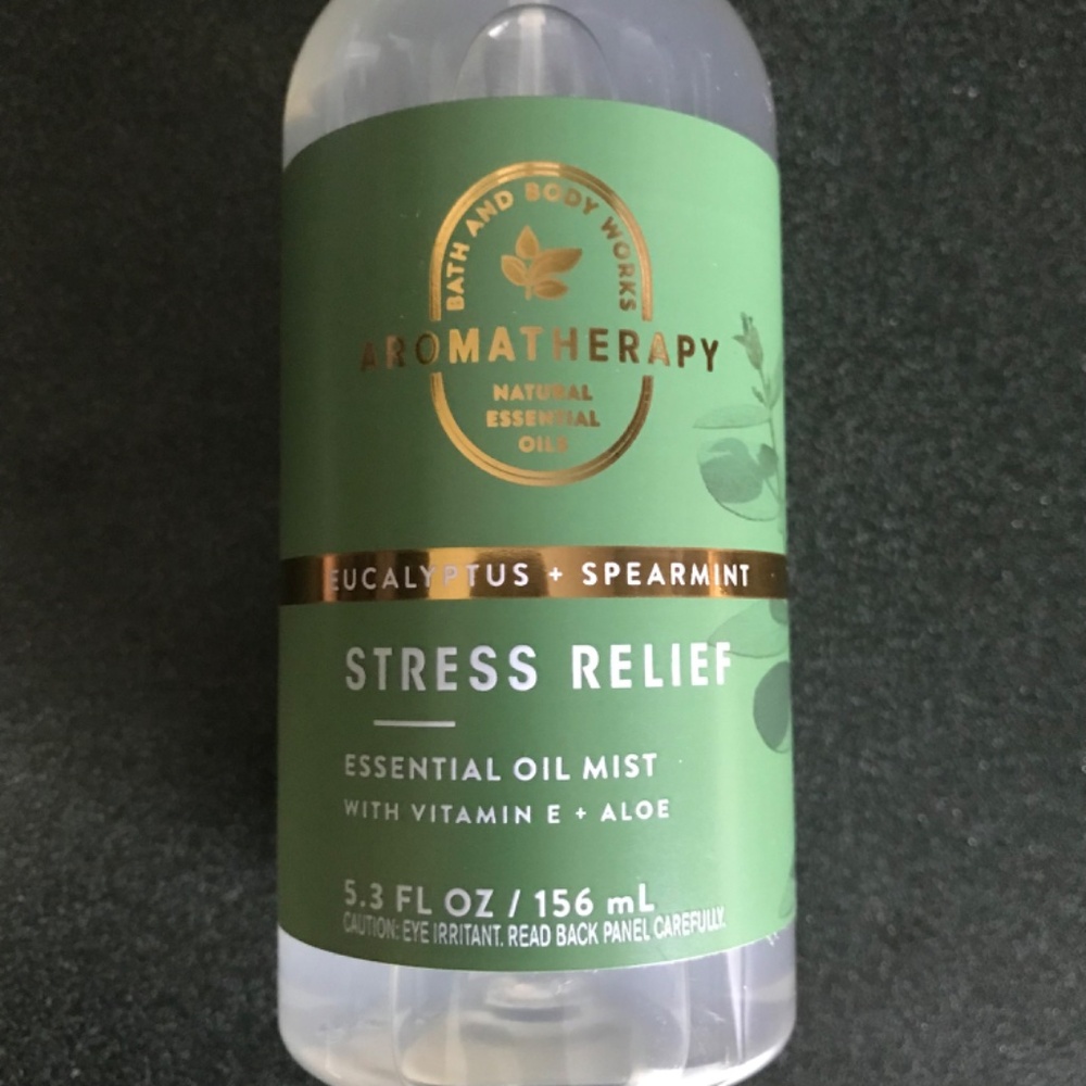 Bath & Body Works Aromatherapy Natural Essential Oils Eucalyptus + Spearmint - Picture 16 of 16